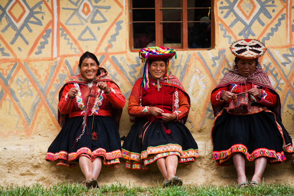 Peru weavers